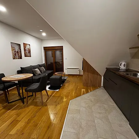 Apartment Katalina & *